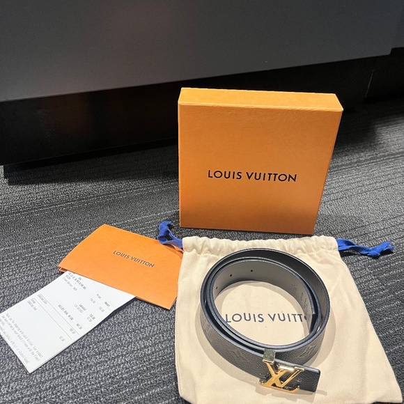 LOUIS VUITTON BLACK ICONIC BELT - Picture 1 of 4